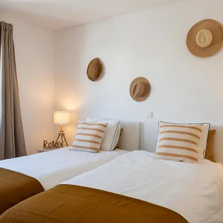 Вилла With Ocean View And Rooftop Cinema *