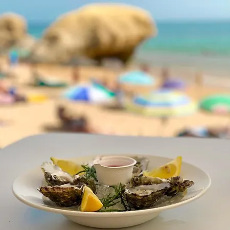 Вилла With Ocean View And Rooftop Cinema Гия