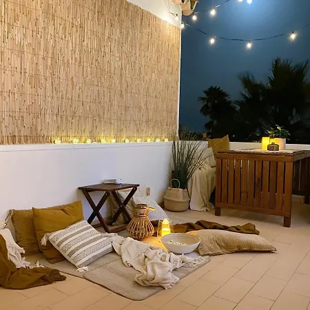 With Ocean View And Rooftop Cinema Вилла Гия