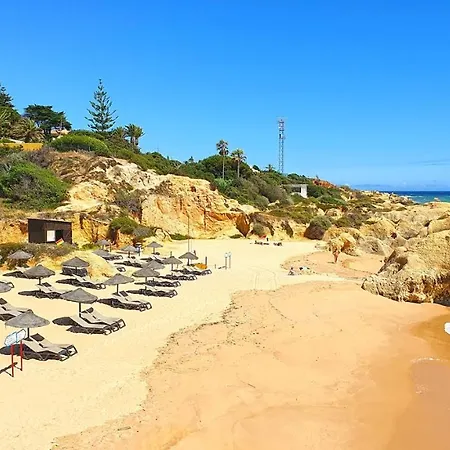 With Ocean View And Rooftop Cinema 빌라 기아