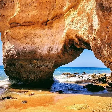 With Ocean View And Rooftop Cinema